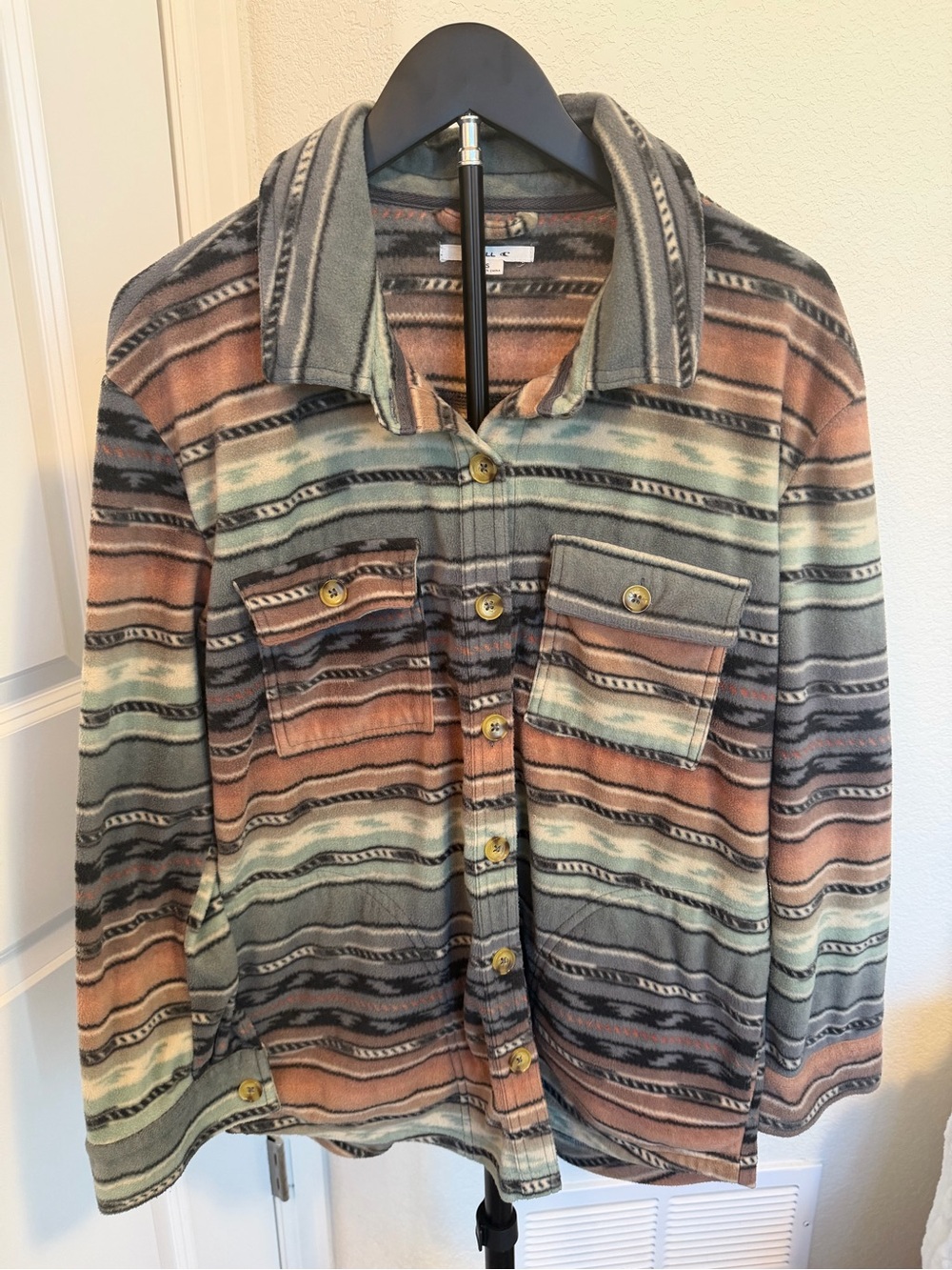 O’Neill Southwestern Fleece Shacket Jacket Button Front Aztec Print Size Small